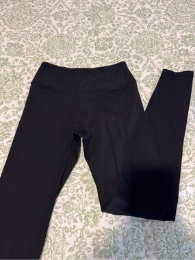 Oner Active Black High-Waist Cross Over  Leggings